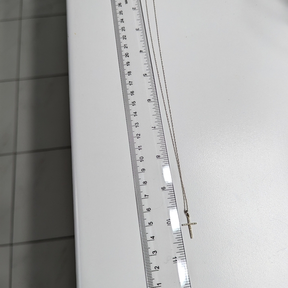 10k white gold necklace - Picture 4 of 4